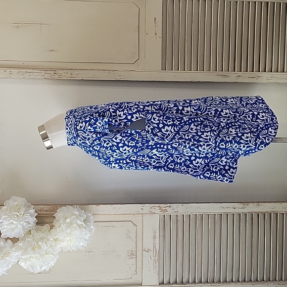 Pendleton woolenmills floral blue and white sleeveles rayon top size medium - Picture 4 of 9